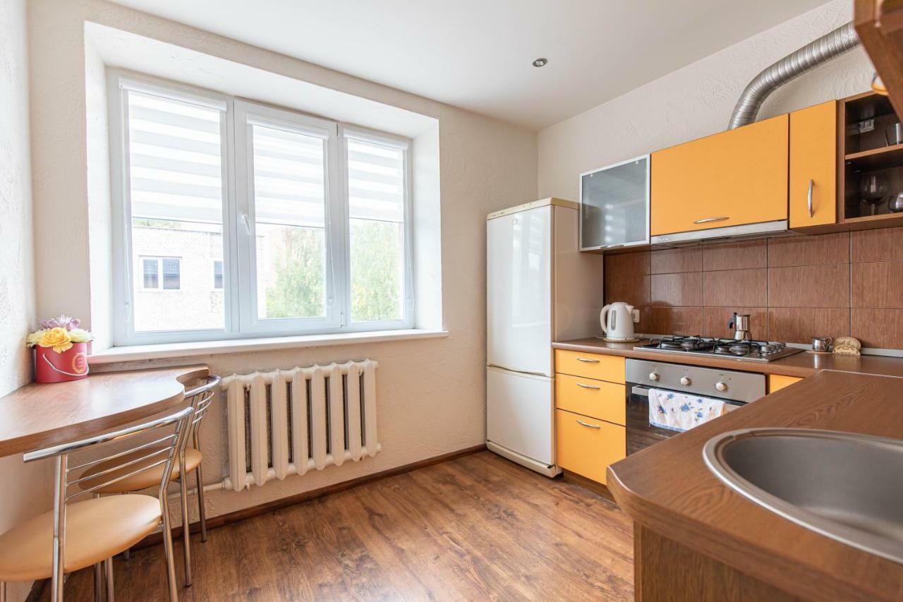 Cozy Apartment In The City Center Šiauliai Esterno foto
